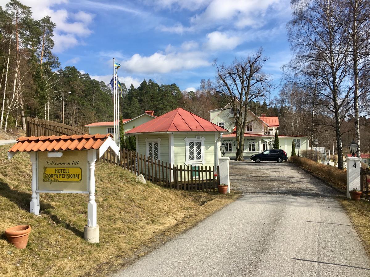 Hotell Torpa Pensionat - Sweden Hotels Sodertalje Bagian luar foto